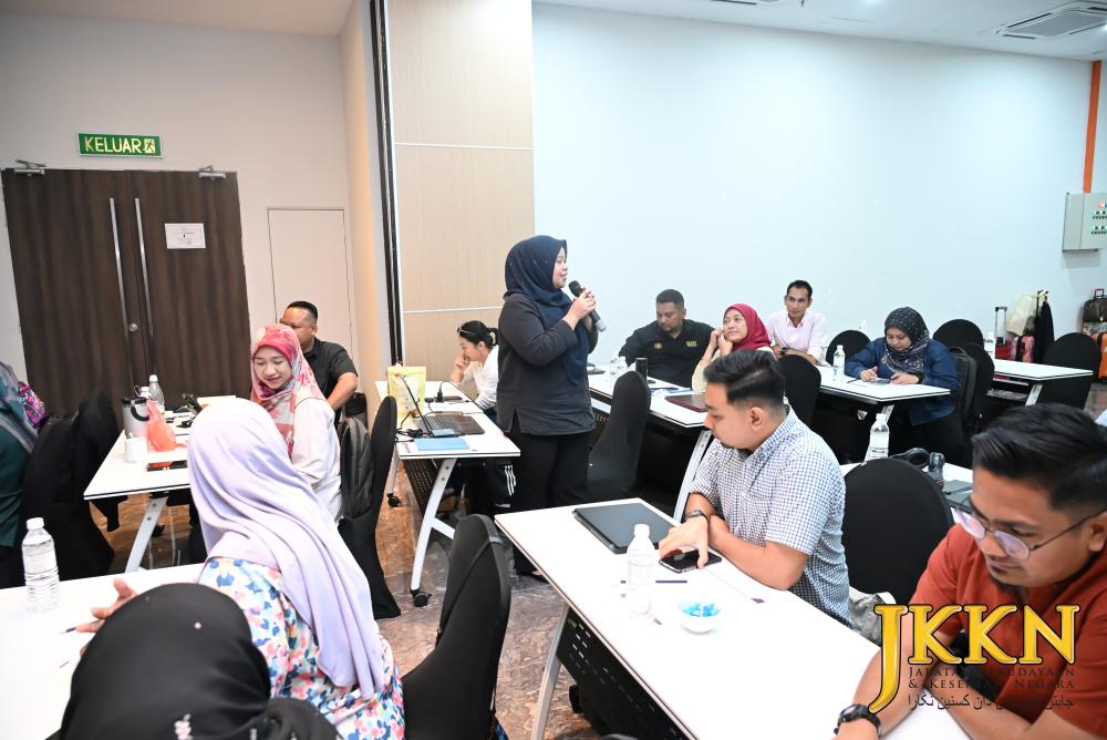 Kursus Transformasi Digital Melalui Generative AI JKKN