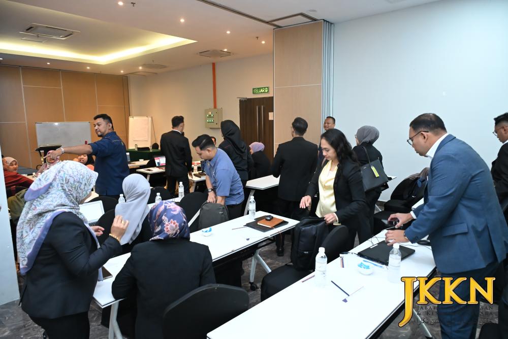 Kursus Transformasi Digital Melalui Generative AI JKKN